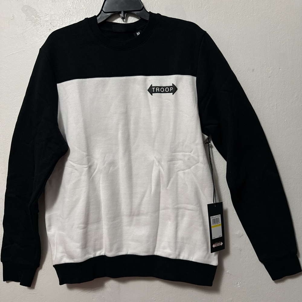 TROOP Cobra Crew Valerian Crewneck Size Medium NWT TP913986